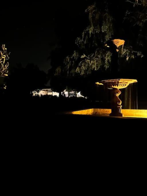 Villa Des Jacinthes Tarascon Exterior photo